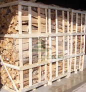 Birch firewood in 2 m3 crate